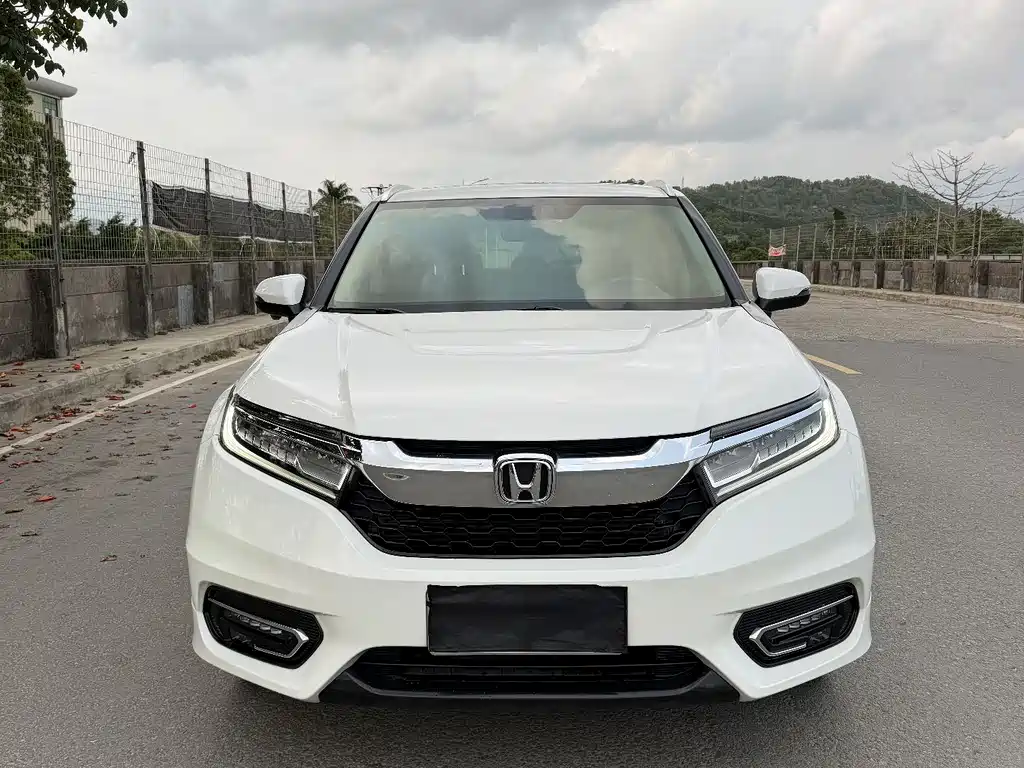 Honda Avancier 2017 240TURBO Premium
