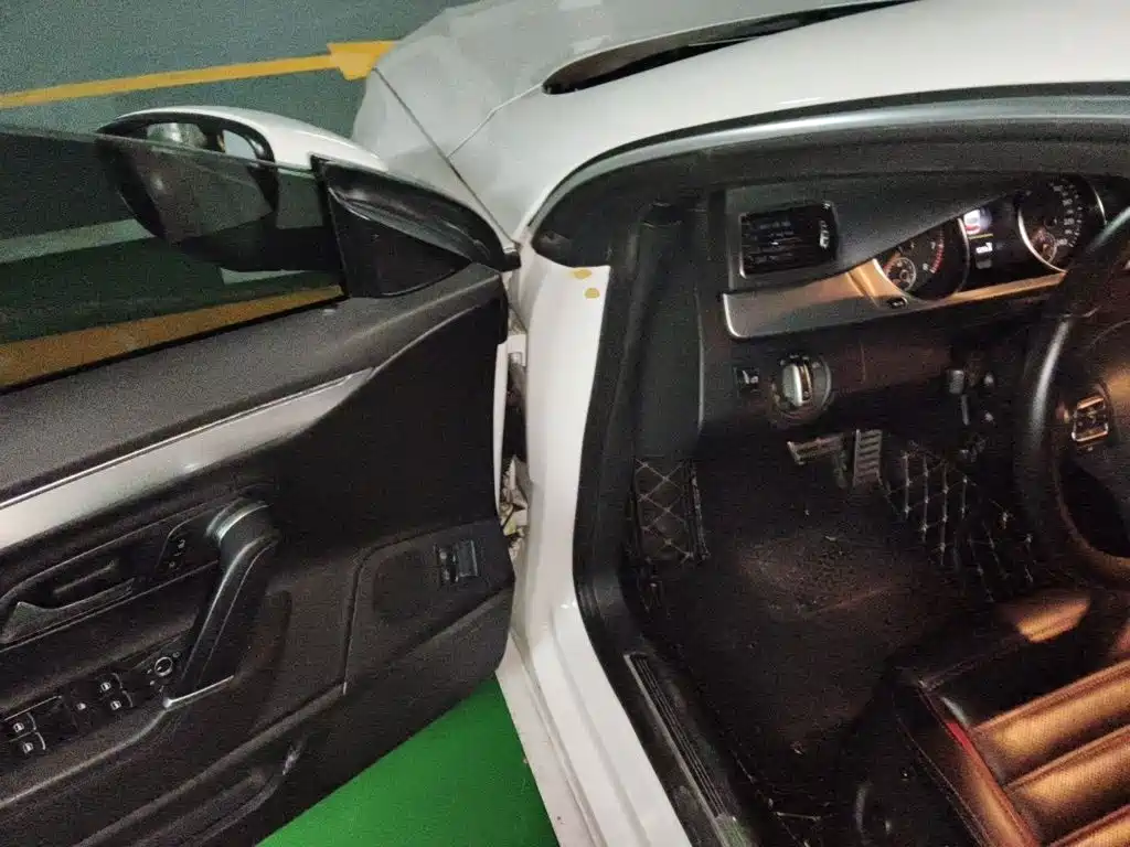 Volkswagen CC — миниатюра 14