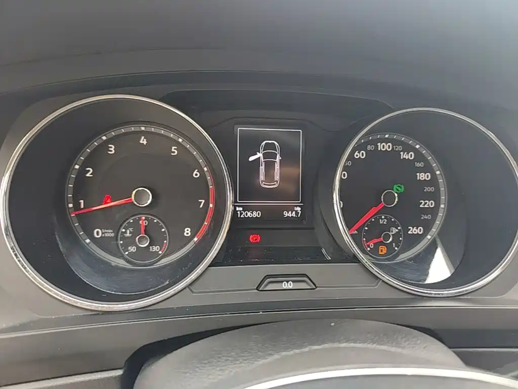 Volkswagen Tiguan L — миниатюра 12