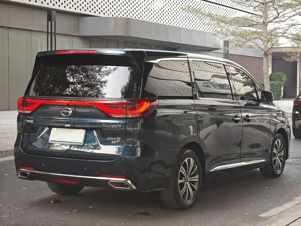 GAC TRUMPCHI M8