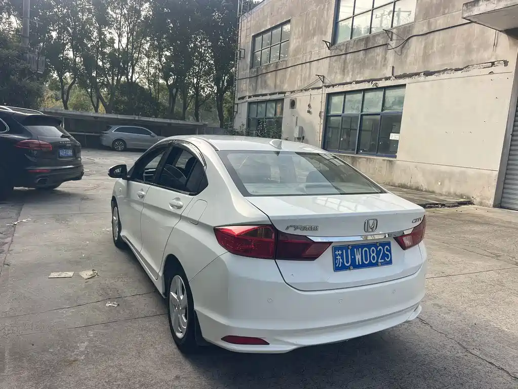 Honda City — миниатюра 11