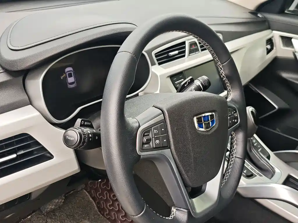 Geely Boyue — миниатюра 8