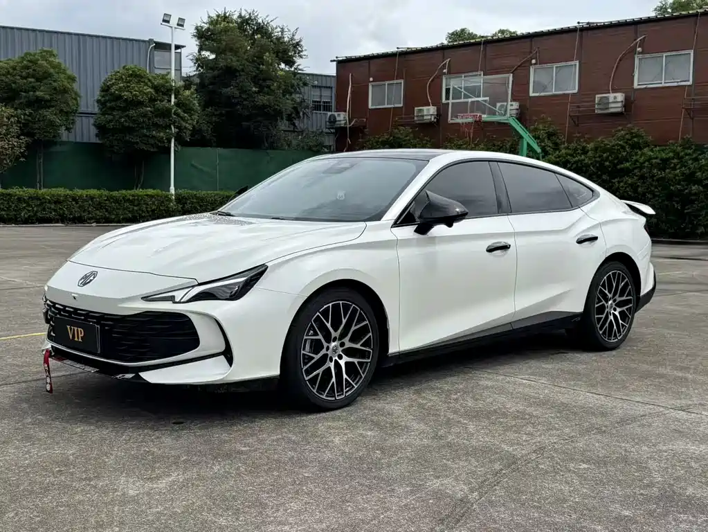 MG MG7