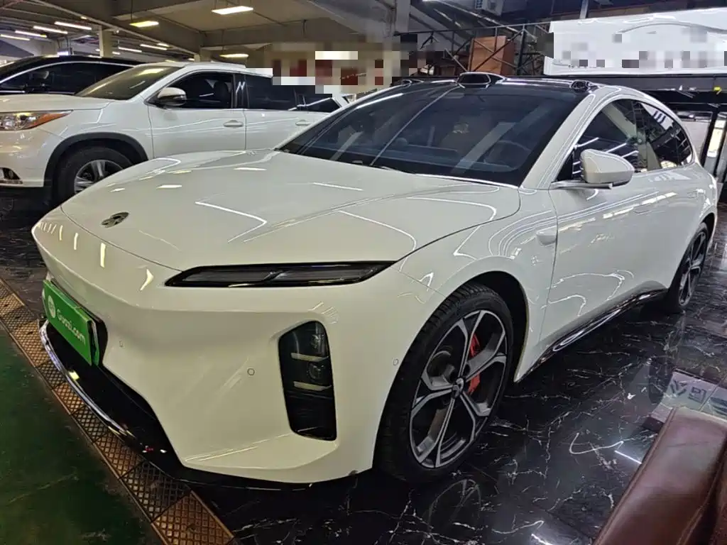 NIO ET5T