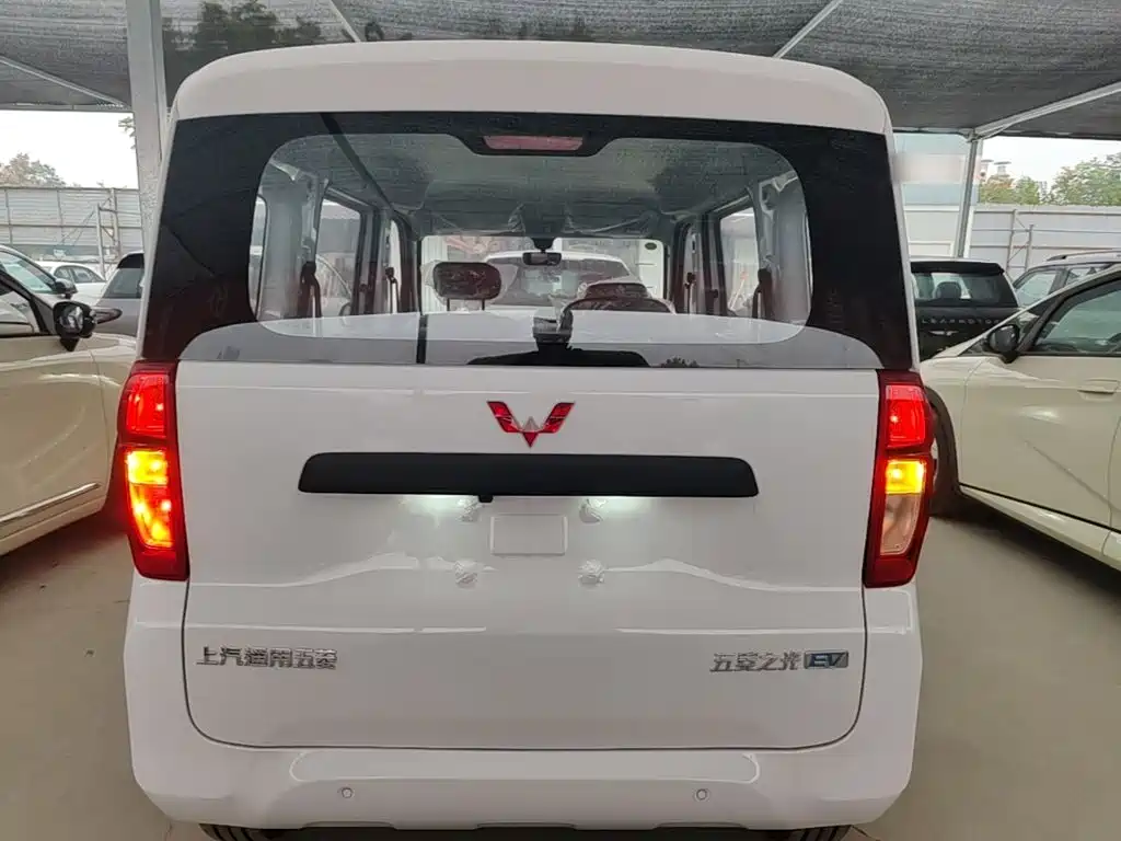 Wuling Zhiguang EV — миниатюра 6