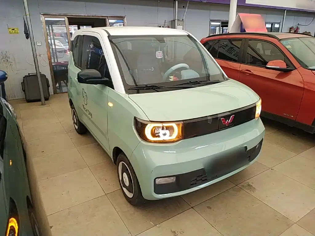 Wuling MINIEV — миниатюра 4