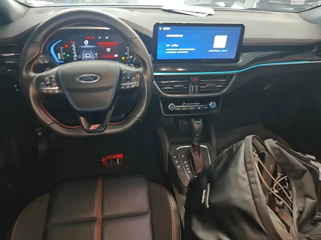 Ford Focus — миниатюра 10