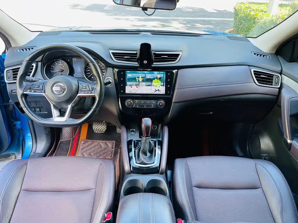 Nissan Qashqai — миниатюра 15