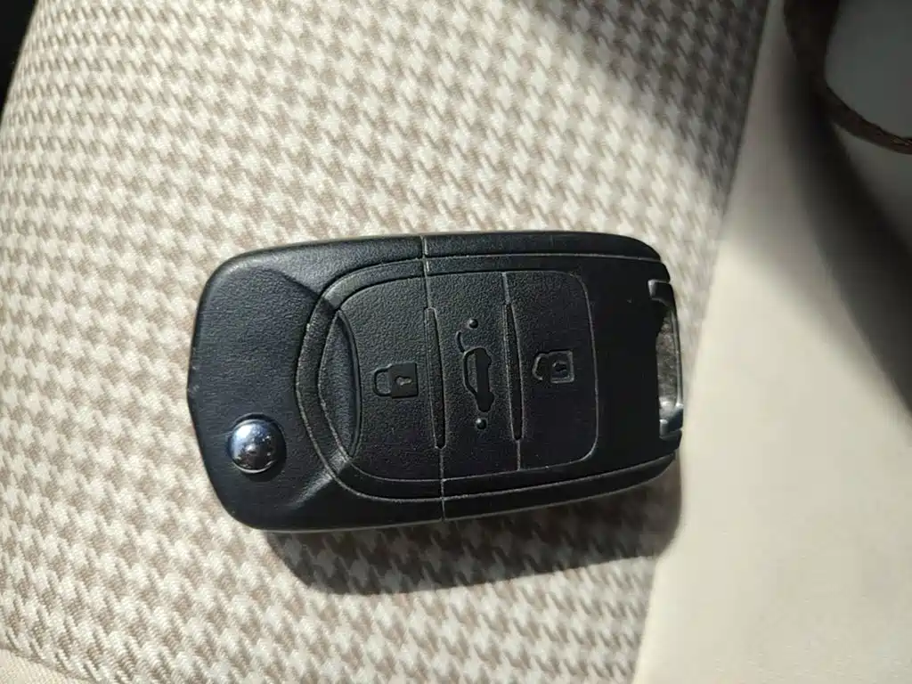Wuling MINIEV — миниатюра 9
