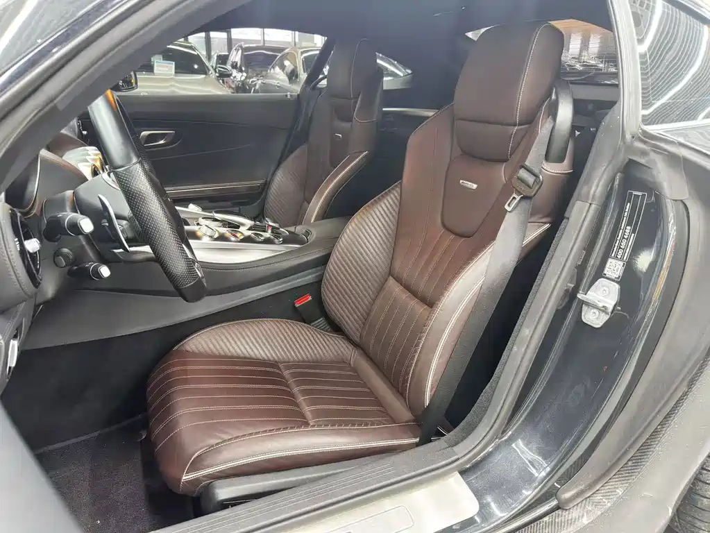 Mercedes-Benz AMG GT — миниатюра 6