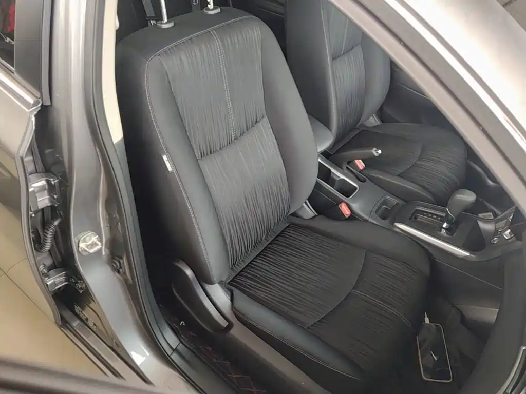 Nissan Sylphy — миниатюра 25