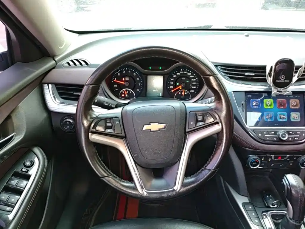Chevrolet Malibu — миниатюра 11