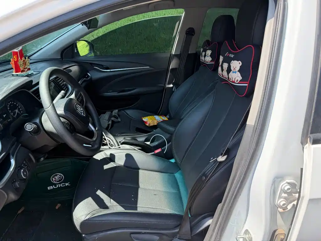 Buick Excelle — миниатюра 8