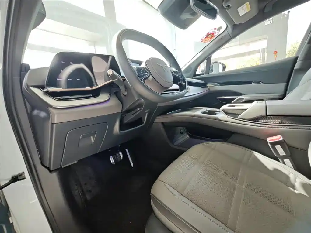 Hongqi HONGQI TIANGONG 08