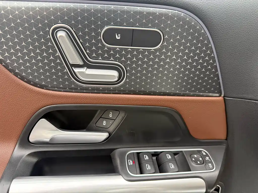 Mercedes-Benz EQA — миниатюра 9