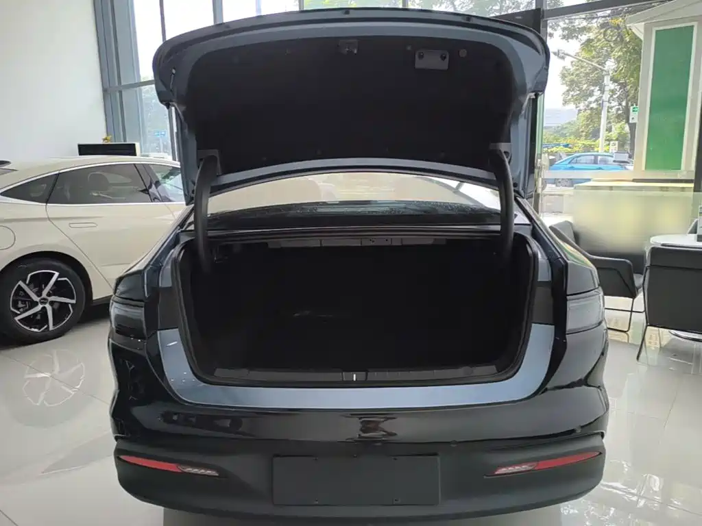 BYD Seal 05 DM-i — миниатюра 19