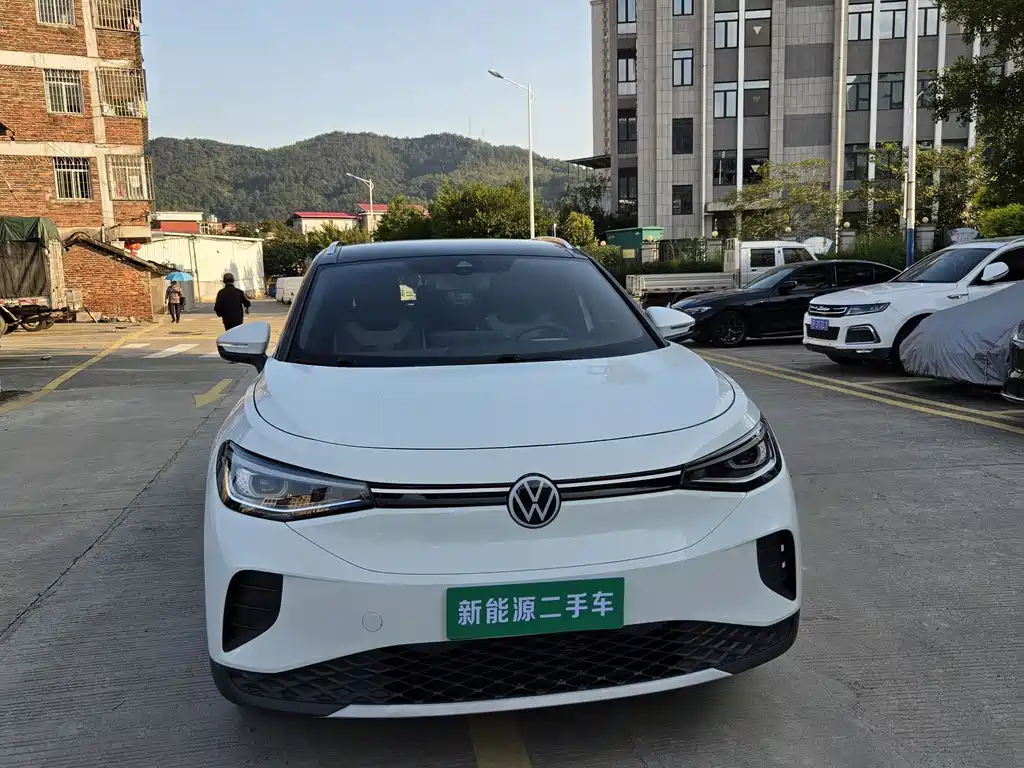 Volkswagen ID.4 Crozz — миниатюра 2