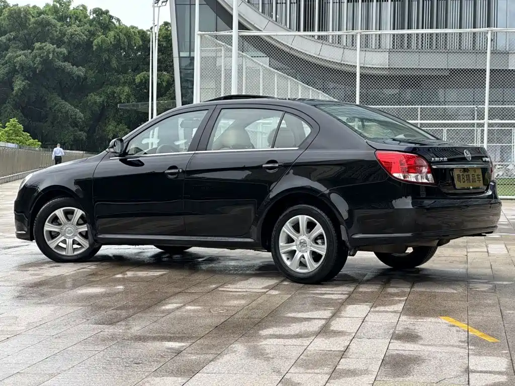 Volkswagen Lavida — миниатюра 6