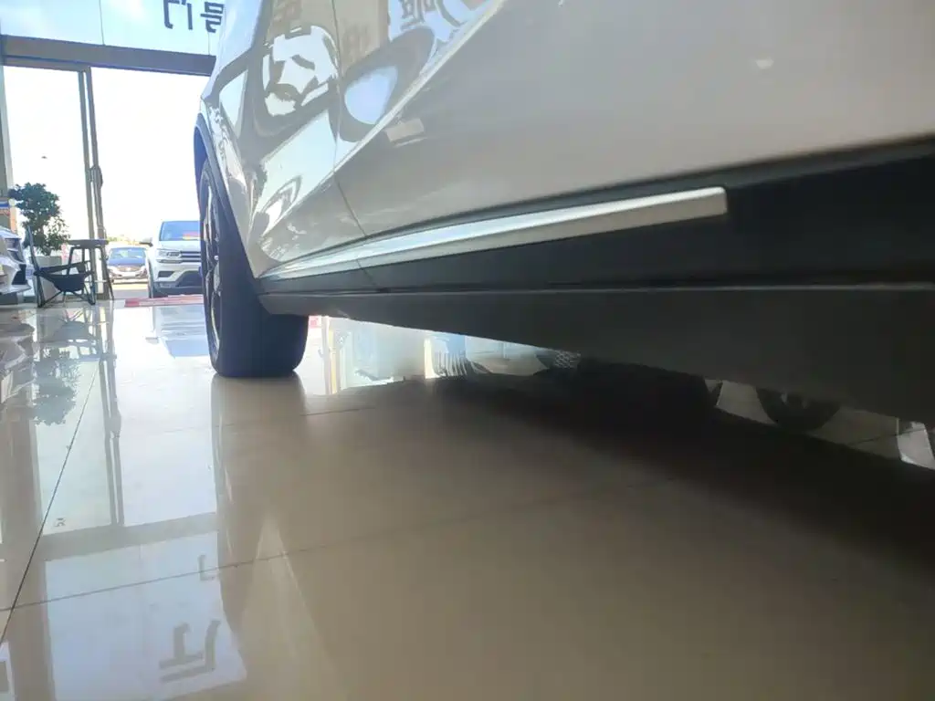 BYD Tang New Energy — миниатюра 22