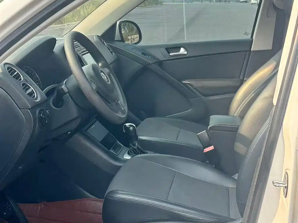 Volkswagen Tiguan — миниатюра 5