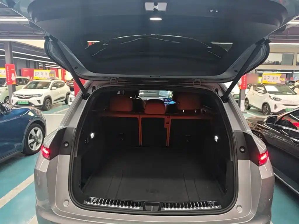 Li Auto Li L7 — миниатюра 19