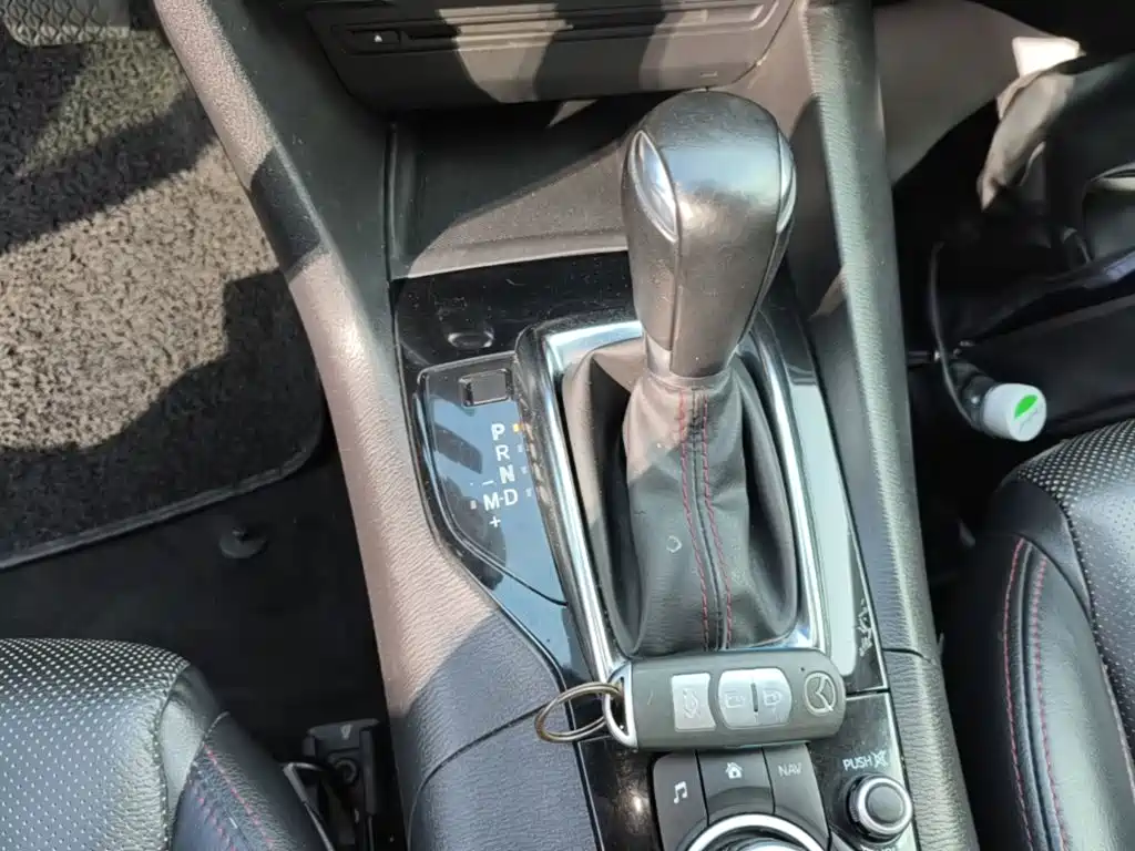 Mazda 3 Axela — миниатюра 14