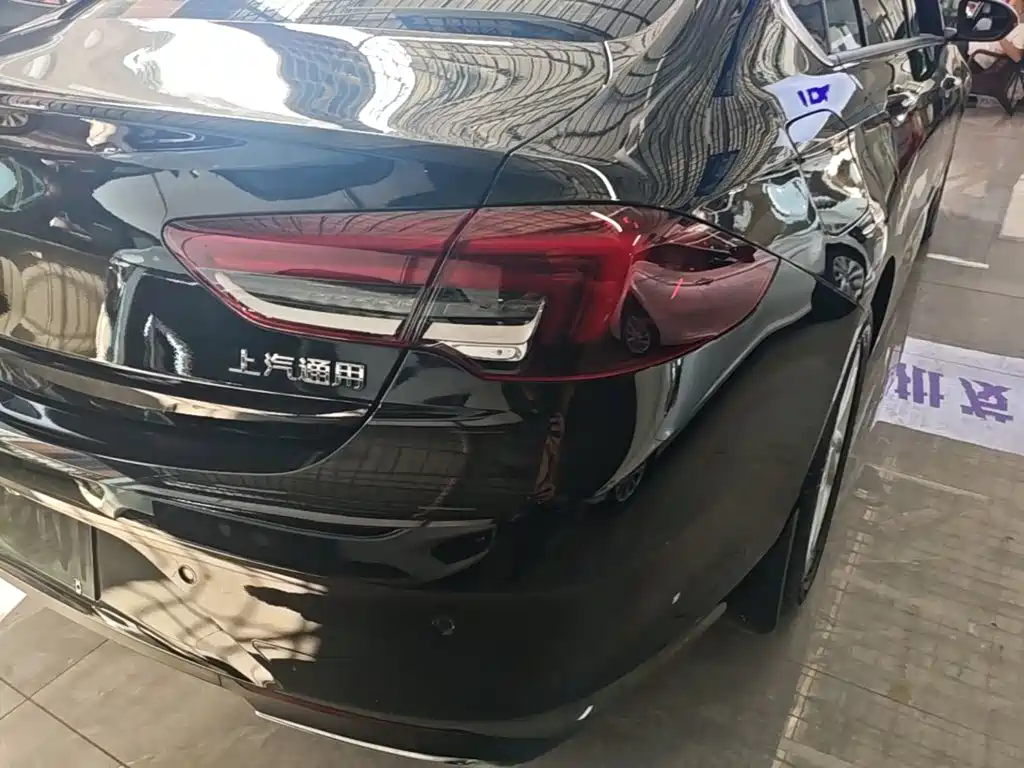 Buick Regal — миниатюра 8