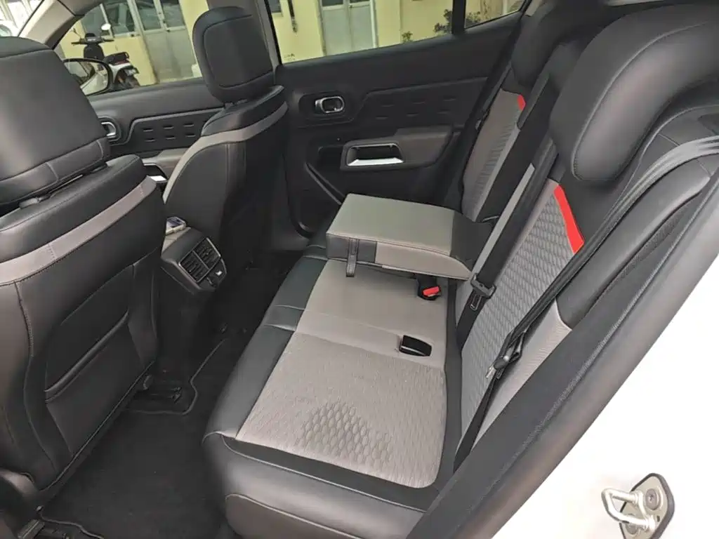 Citroen C5 AIRCROSS — миниатюра 17