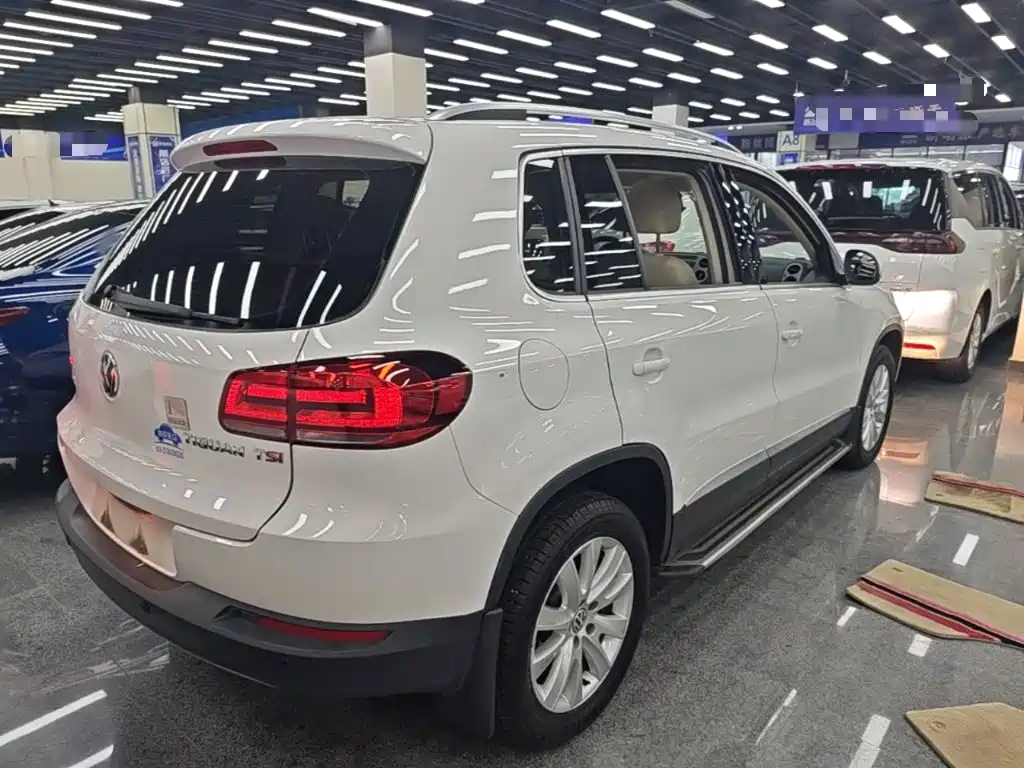 Volkswagen Tiguan — миниатюра 7