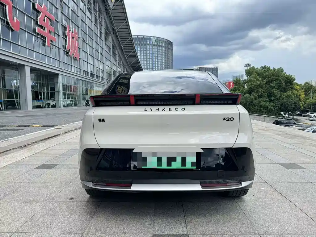 Lynk & Co Z20 — миниатюра 6