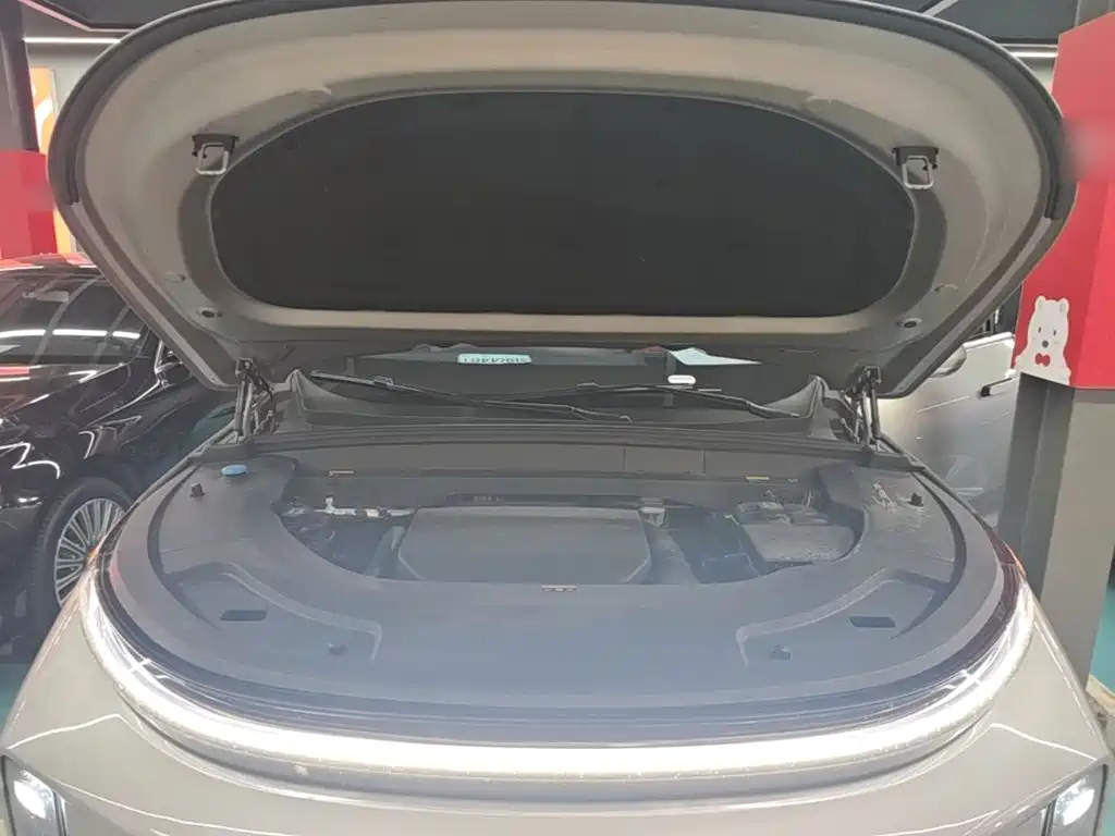 Li Auto Li L7 — миниатюра 20