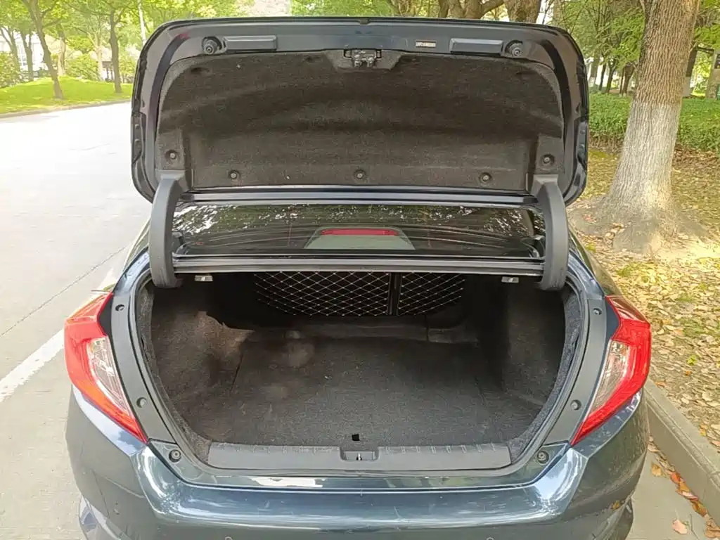 Honda Civic — миниатюра 19