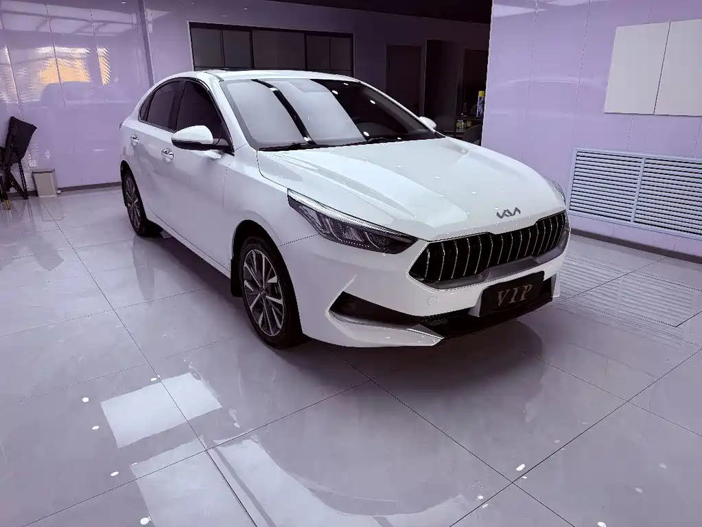 Kia K3 — миниатюра 5