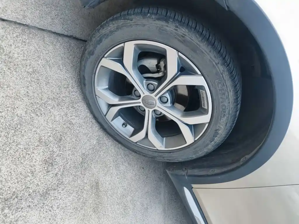 Geely Vision S1 — миниатюра 23