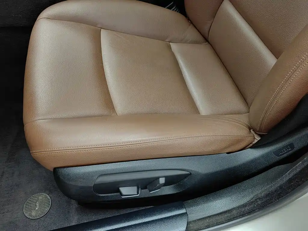 BMW 5 Series (Import) — миниатюра 20