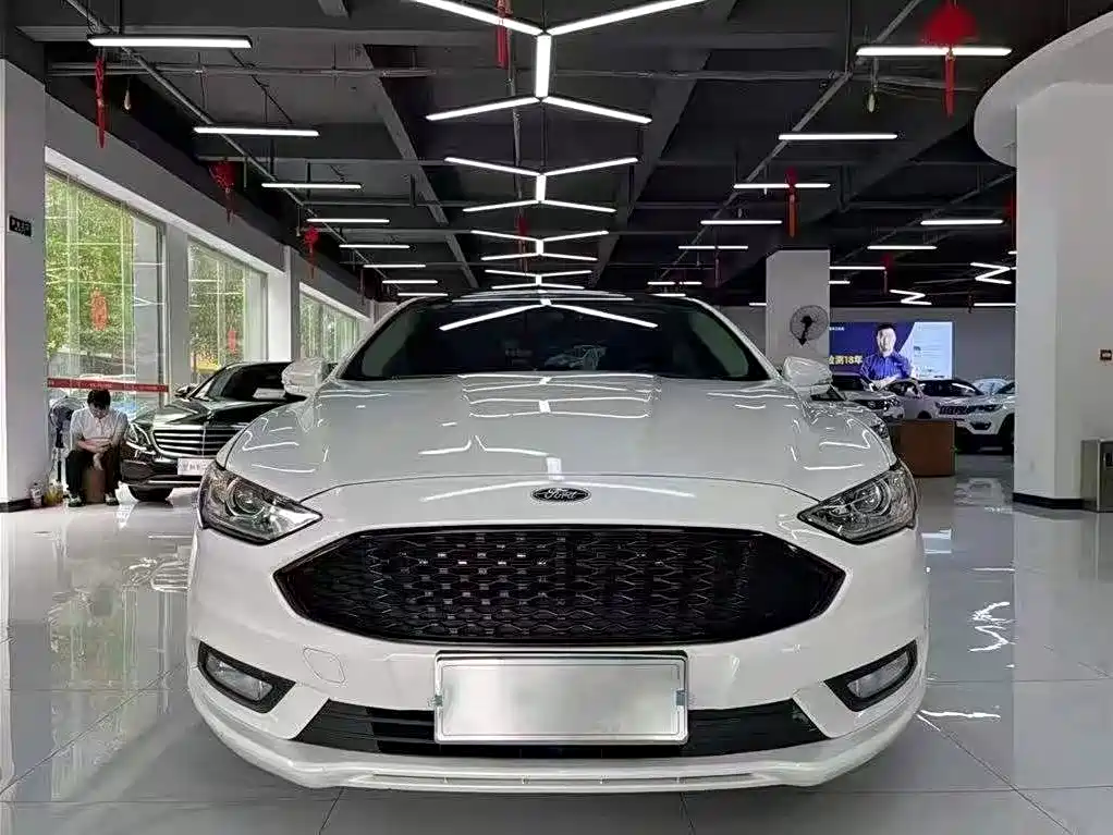 Ford Mondeo — миниатюра 2
