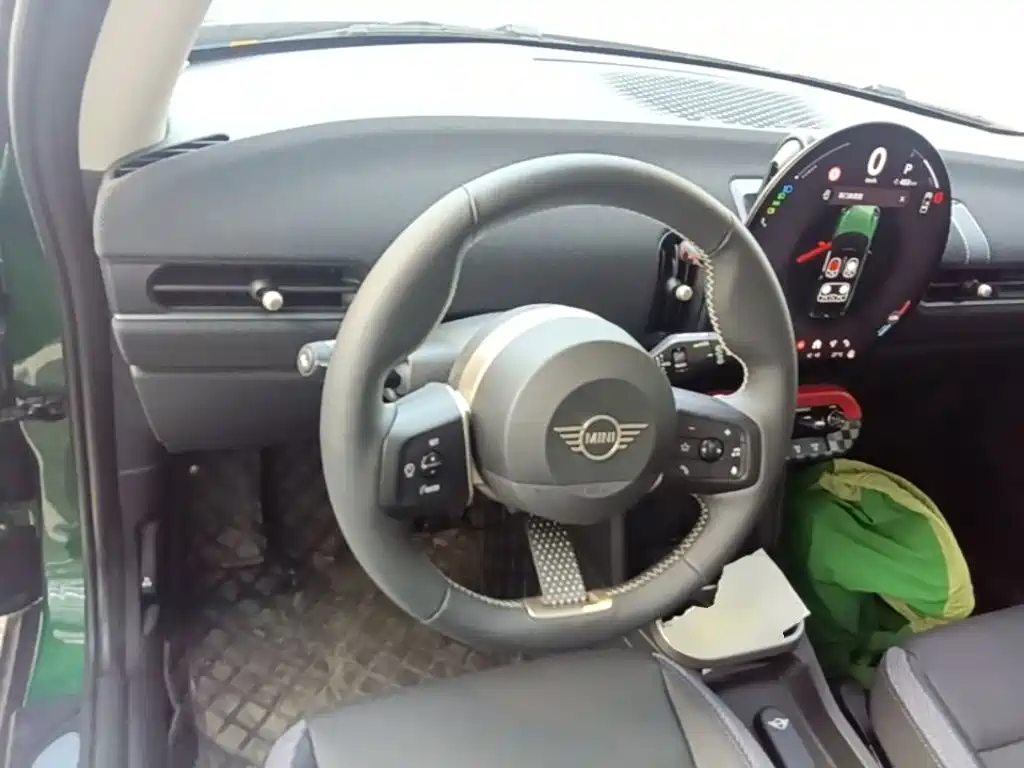 MINI Mini — миниатюра 11