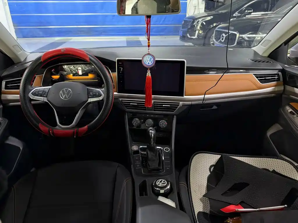 Volkswagen Bora — миниатюра 4