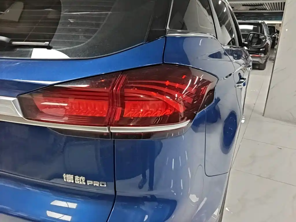 Geely Boyue — миниатюра 8