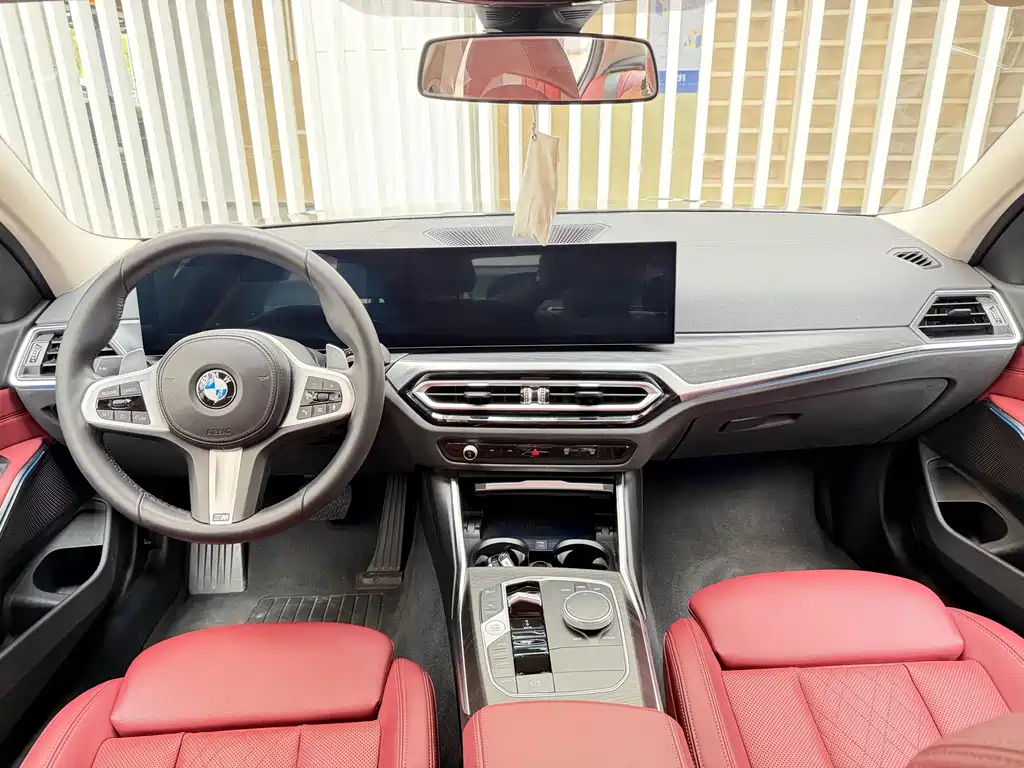 BMW 3 Series — миниатюра 9