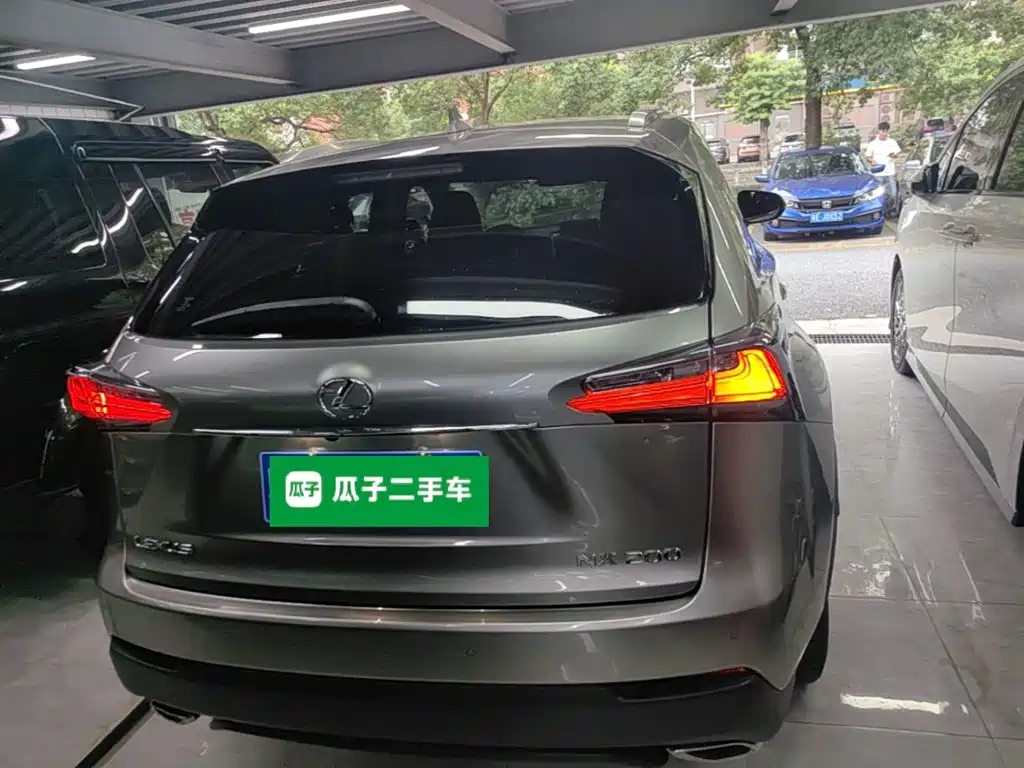 Lexus NX — миниатюра 6