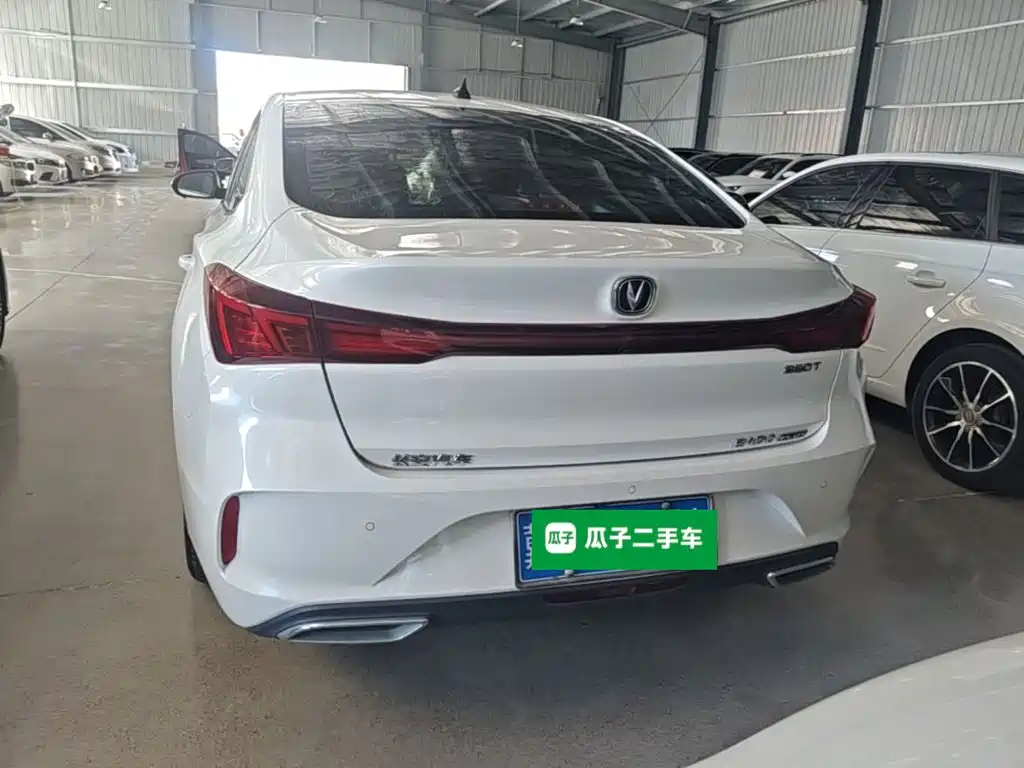 Changan Eado — миниатюра 6