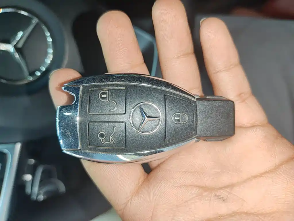 Mercedes-Benz C-Class — миниатюра 9