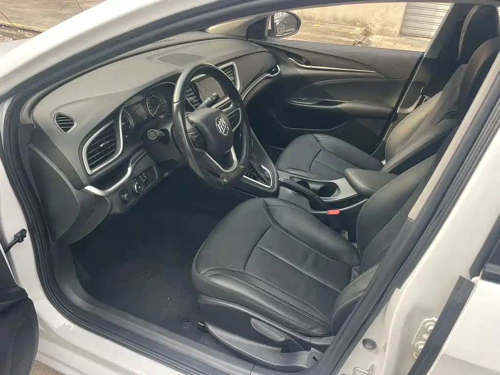 Buick Excelle — миниатюра 5