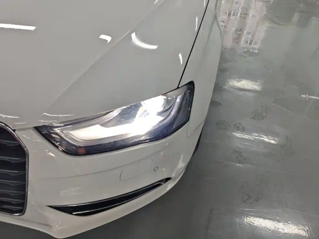 Audi A4L — миниатюра 24