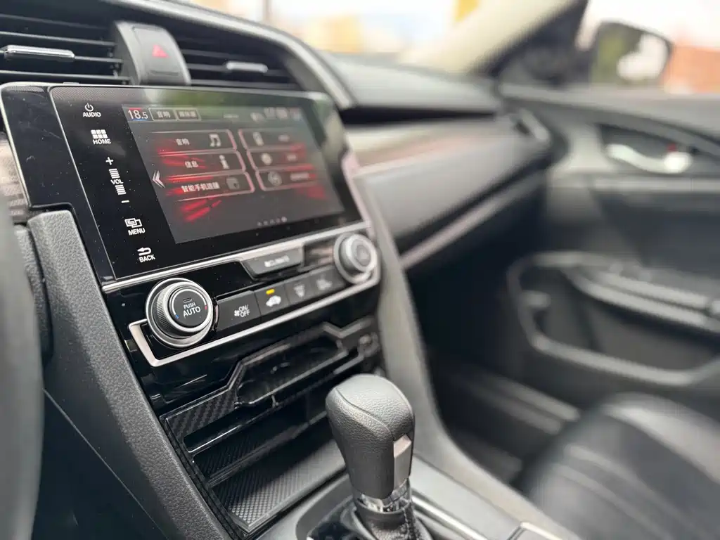Honda Civic — миниатюра 20