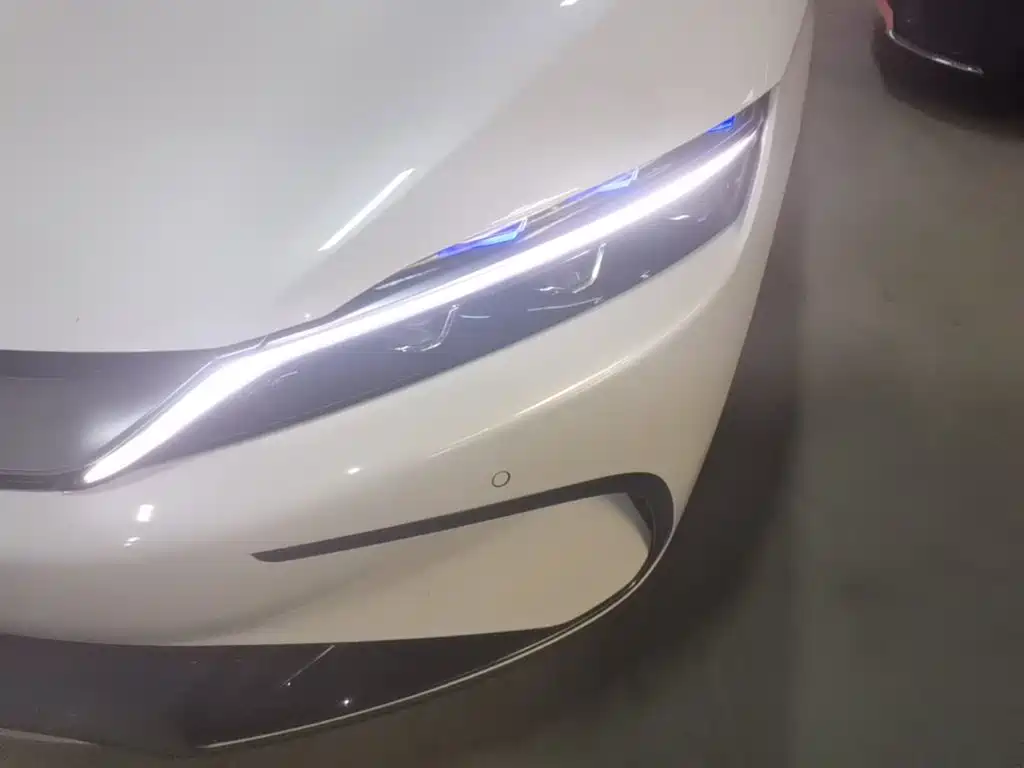 BYD Han — миниатюра 24