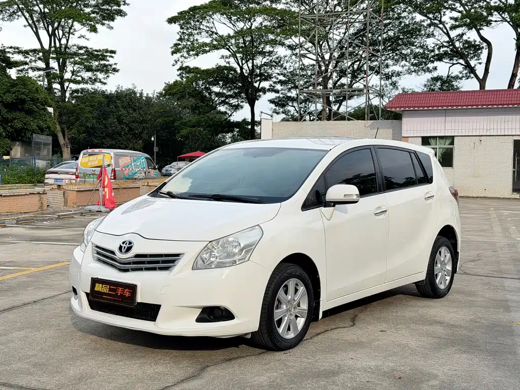 Купить Toyota Verso