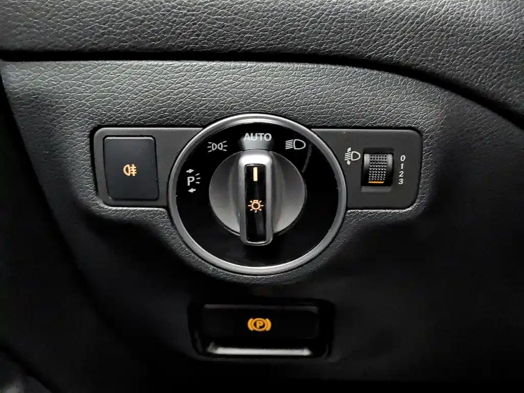 Mercedes-Benz GLA — миниатюра 21