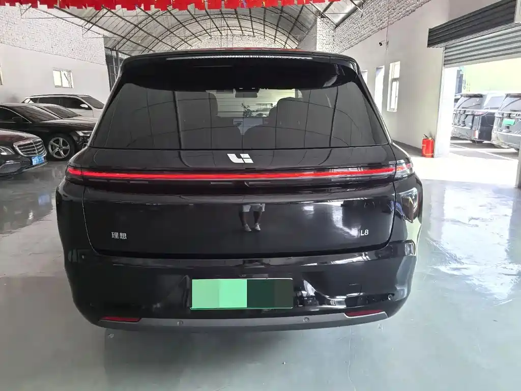 Li Auto Li L8 — миниатюра 7